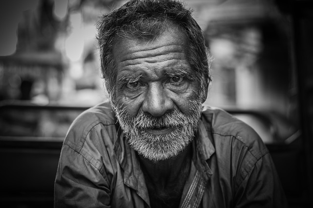 old-man-2687112_640